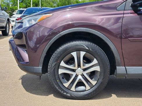 Used 2018 Toyota RAV4 LE w/ All Weather Liner Package AWD/4WD image 5