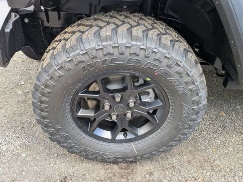 New 2026 Jeep Wrangler Unlimited Sport image 9