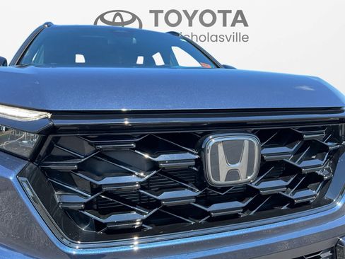 Used 2025 Honda CR-V Sport image 25