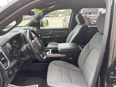Used 2022 RAM 1500 Big Horn AWD/4WD image 38