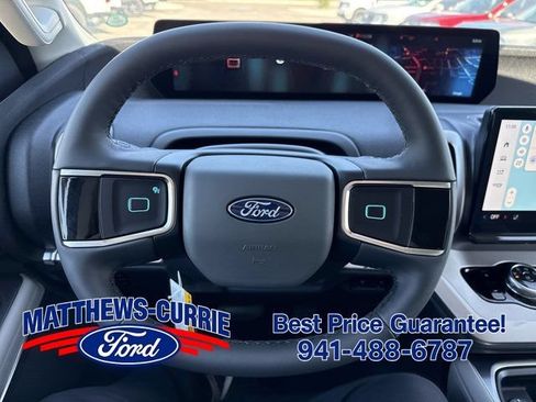 New 2026 Ford Expedition Active RWD image 19