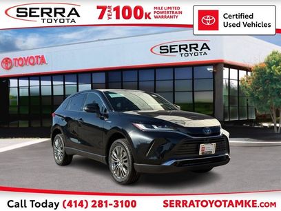 Used 2021 Toyota Venza Limited w/ Carpet Mat Package (TMS)