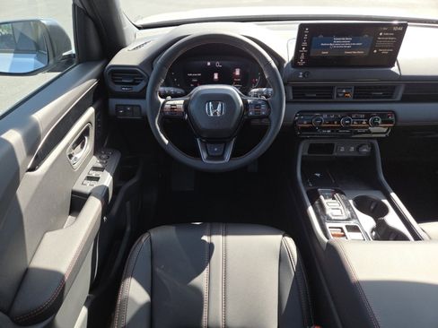 New 2026 Honda Pilot TrailSport image 27
