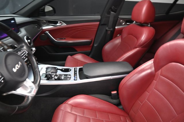Used 2022 Kia Stinger GT2 w/ Red Interior Color Package RWD image 17