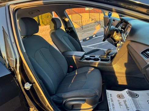 Used 2019 Hyundai Sonata SE image 23