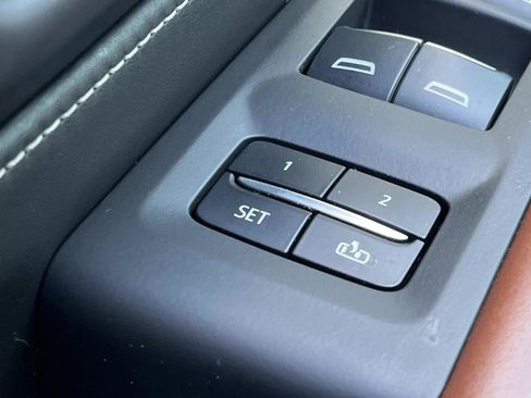 Used 2024 GMC Yukon Denali Ultimate image 22