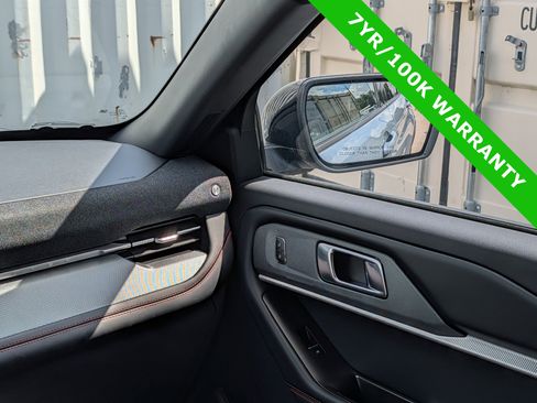 Used 2026 Ford Explorer ST AWD/4WD image 18