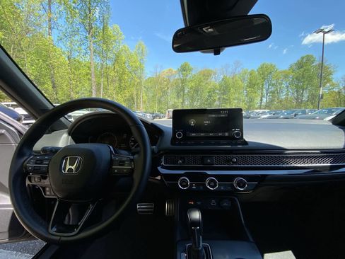 Used 2023 Honda Civic Sport image 48