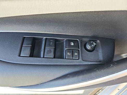 Used 2024 Toyota Corolla SE FWD image 30