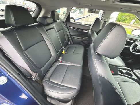 Used 2024 Kia Seltos EX AWD/4WD image 27