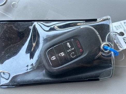Used 2023 Honda Accord EX image 34