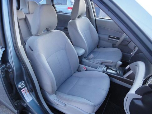Used 2011 Subaru Forester 2.5X w/ Alloy Wheel Value Pkg AWD/4WD image 25