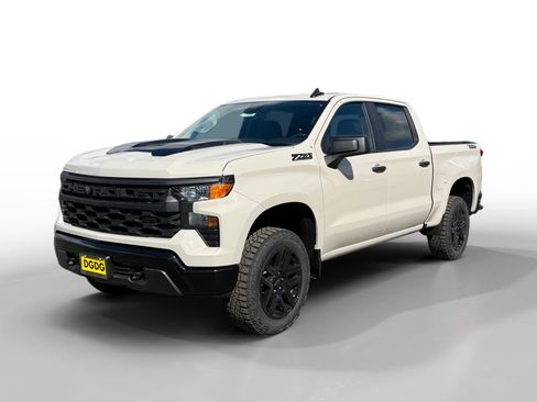 New 2026 Chevrolet Silverado 1500 Custom Trail Boss image 1
