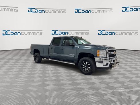 Used 2012 Chevrolet Silverado 2500 LT w/ Interior Plus Package AWD/4WD image 2
