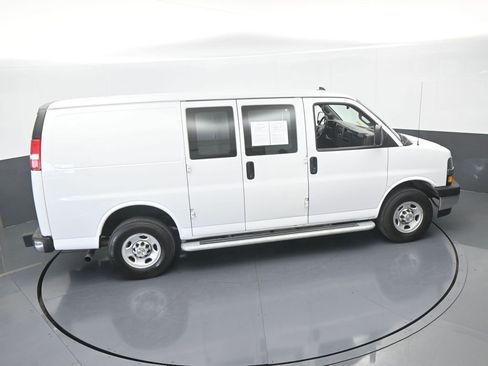 Used 2024 Chevrolet Express 2500 w/ Driver Convenience Package image 47