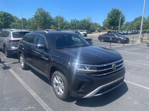 Used 2020 Volkswagen Atlas Cross Sport S image 6