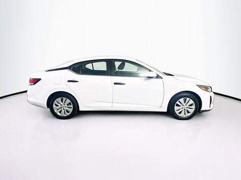 Used 2025 Nissan Sentra S FWD image 10