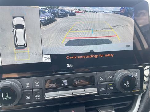 Used 2024 Toyota Grand Highlander AWD image 20