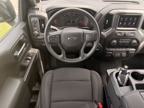 Used 2026 Chevrolet Silverado 1500 Custom Trail Boss AWD/4WD image 29