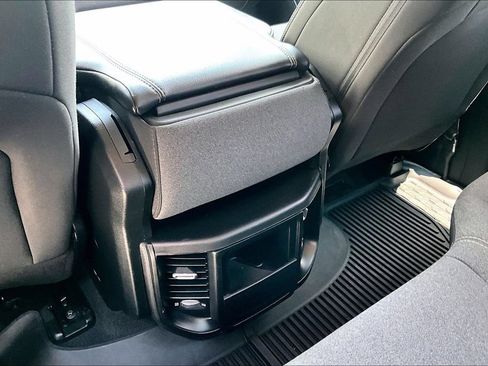 Used 2019 RAM 1500 Tradesman RWD image 12