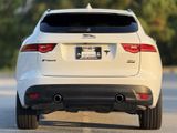 Used 2017 Jaguar F-PACE R-Sport image 5