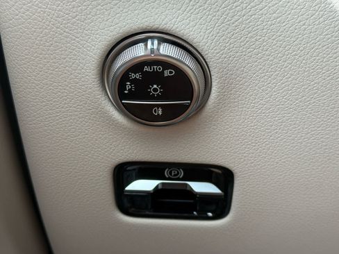 New 2026 Mercedes-Benz GLC 350e 4MATIC image 26