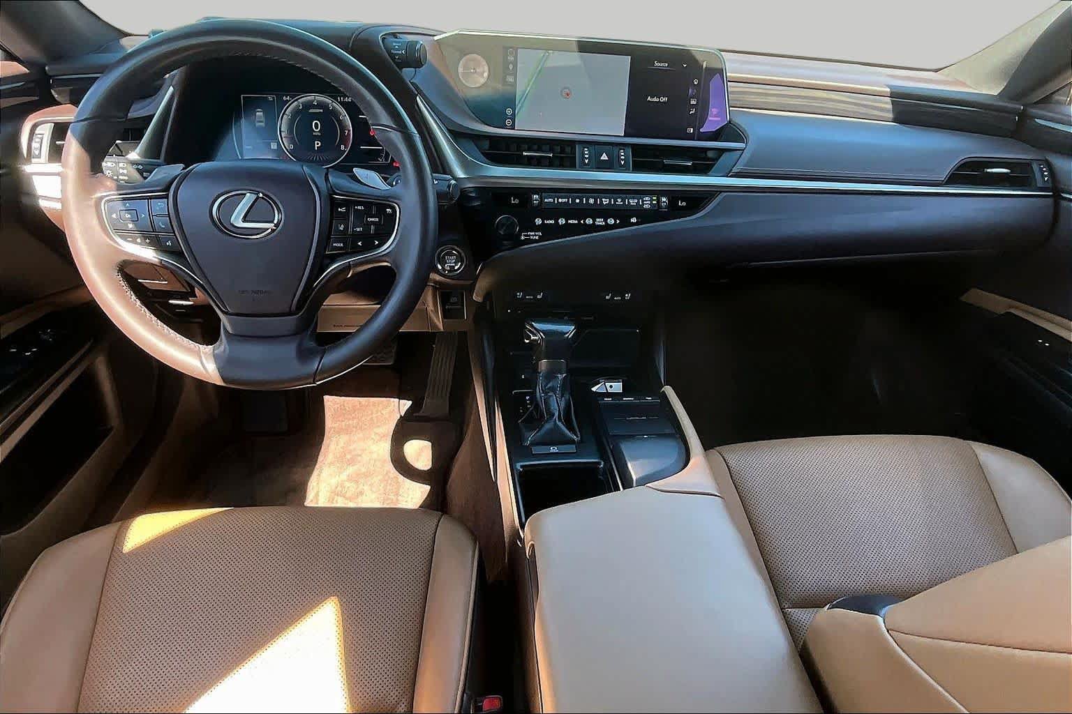 Used 2019 Lexus ES 350 w/ Premium Package FWD image 15