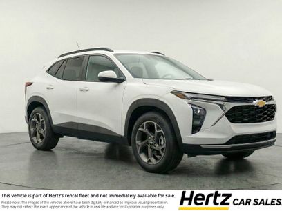 Used 2025 Chevrolet Trax LT