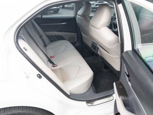 Used 2023 Toyota Camry SE image 35