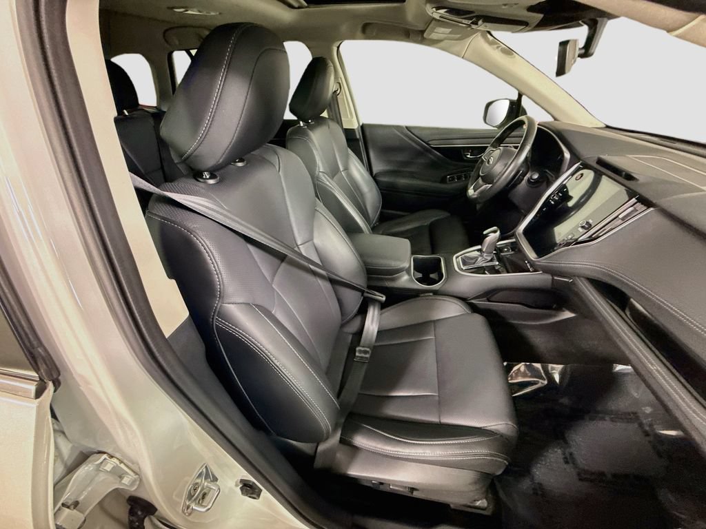 Certified 2023 Subaru Outback Limited AWD/4WD image 34