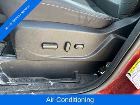 Used 2014 Ford Escape SE FWD image 12