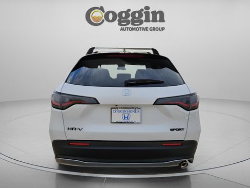 New 2026 Honda HR-V Sport image 5