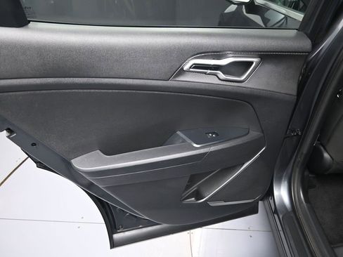 Certified 2024 Kia Sportage LX image 26