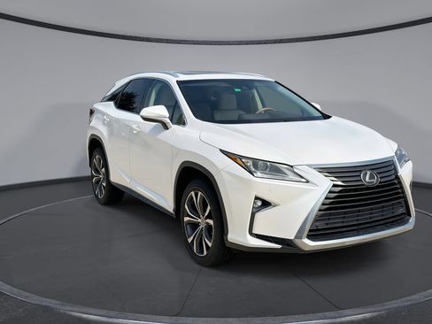 Used 2017 Lexus RX 350 FWD w/ Premium Package image 12