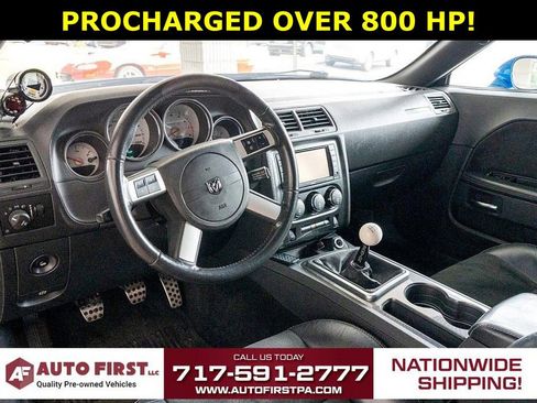 Used 2009 Dodge Challenger SRT8 image 7