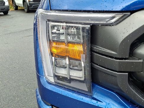 Certified 2022 Ford F150 XLT w/ Equipment Group 302A High image 9