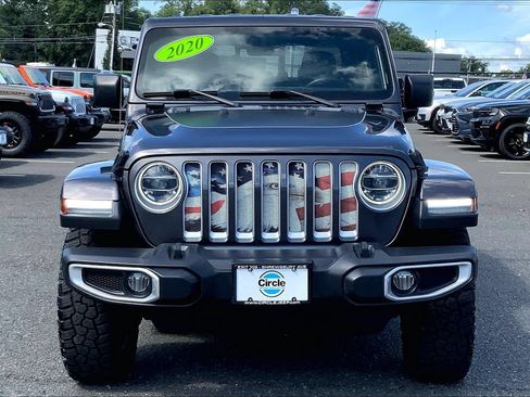 Used 2020 Jeep Gladiator Overland w/ Dual Top Group AWD/4WD image 3