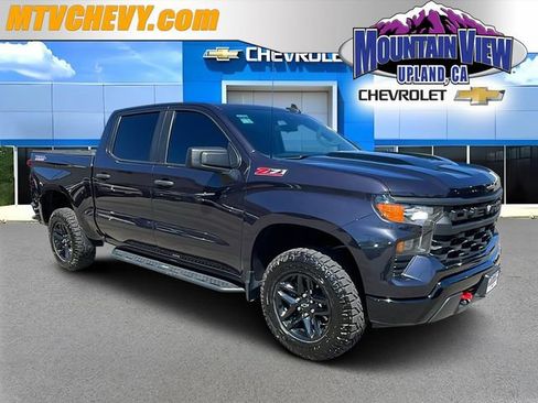 Used 2023 Chevrolet Silverado 1500 Custom Trail Boss w/ LPO, Dark Essentials Package AWD/4WD image 1