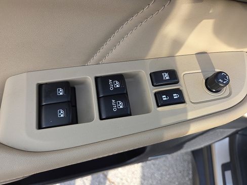 Used 2019 Subaru Outback 2.5i Limited image 15