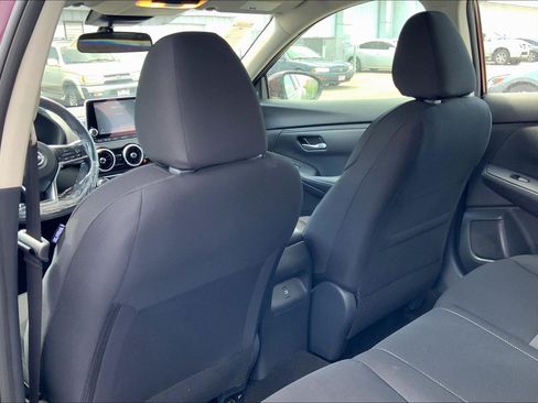 Used 2025 Nissan Sentra SV w/ All-Weather Package image 15