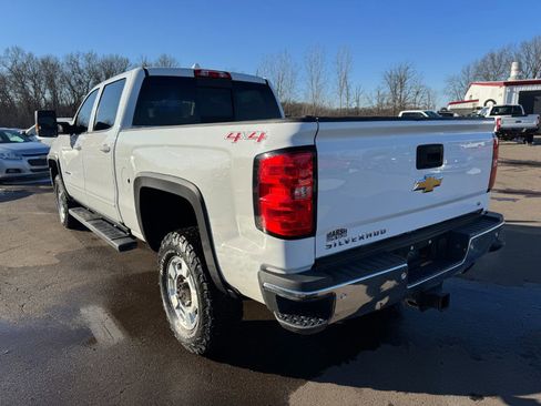 Used 2015 Chevrolet Silverado 2500 LT image 3