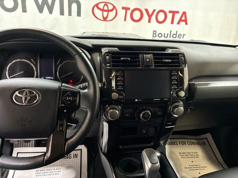 Used 2024 Toyota 4Runner TRD Off-Road Premium AWD/4WD image 26