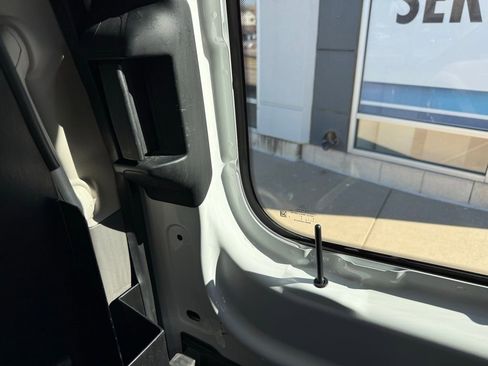 Used 2024 Ford Transit 250 Low Roof w/ Exterior Upgrade Package image 38