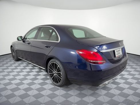 Used 2019 Mercedes-Benz C 300 Sedan image 3