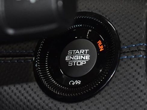 New 2026 Jeep Compass Latitude image 18