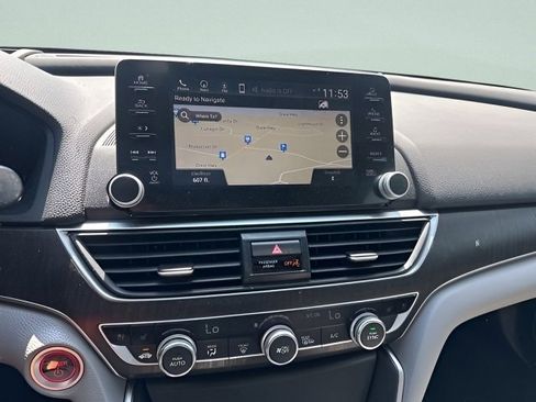 Used 2019 Honda Accord Touring image 19