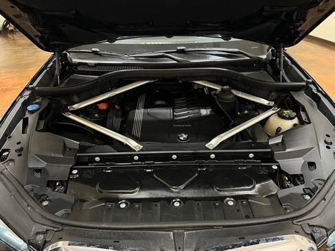 Used 2019 BMW X5 xDrive40i w/ Convenience Package image 38