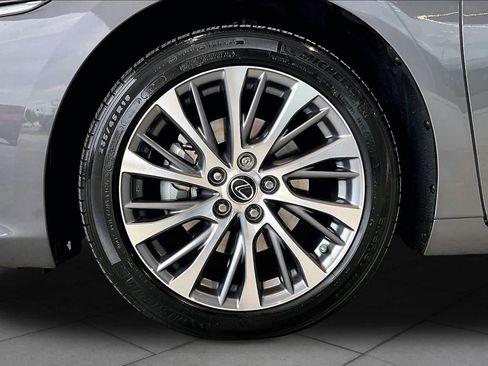Used 2021 Lexus ES 350 w/ Premium Package FWD image 10