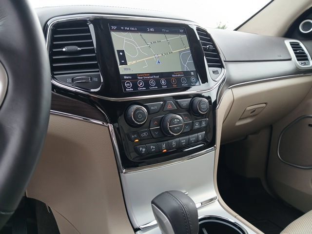 Used 2021 Jeep Grand Cherokee Summit AWD/4WD image 18