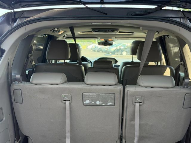 Used 2016 Honda Odyssey Touring image 18